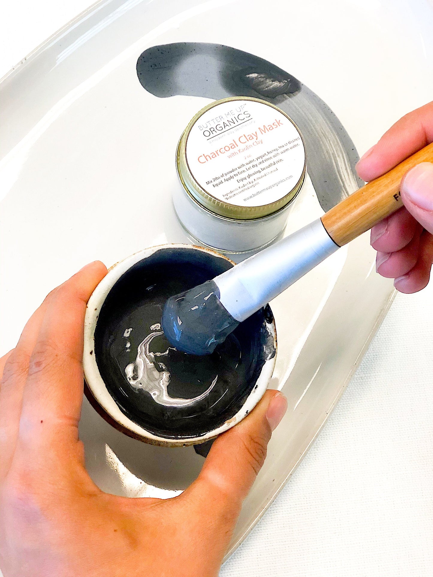 Organic Charcoal Mask – Deep Pore Detox