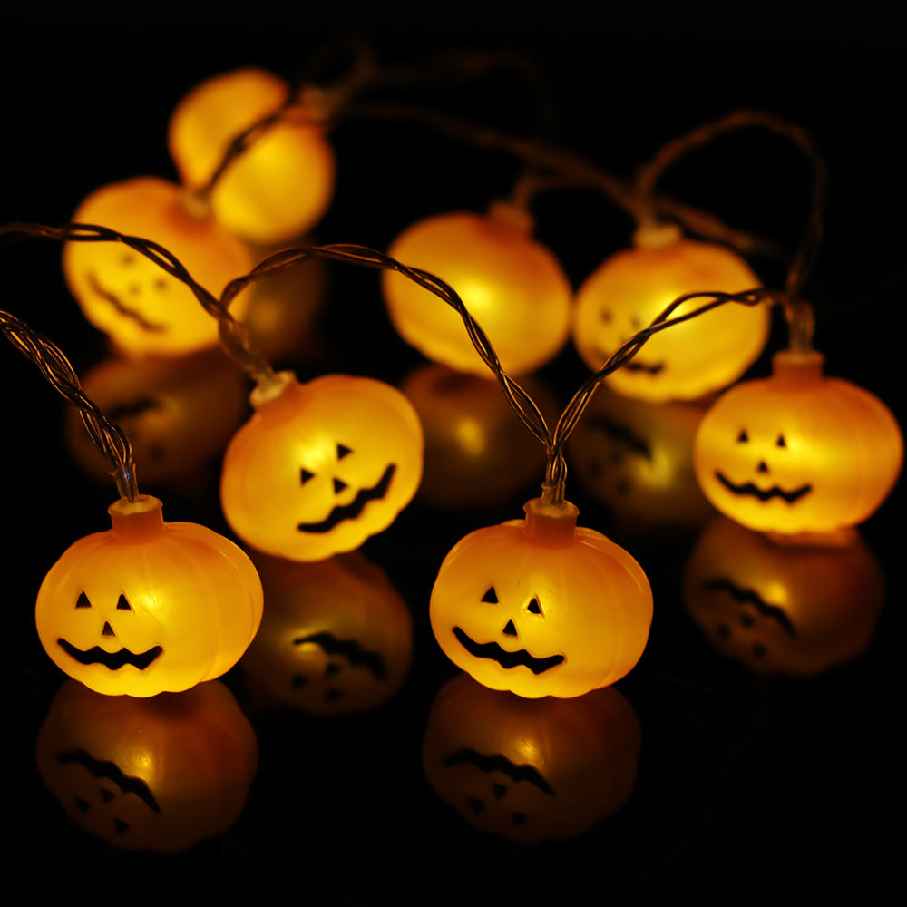 Pumpkin Face String Lights – Warm White Glow