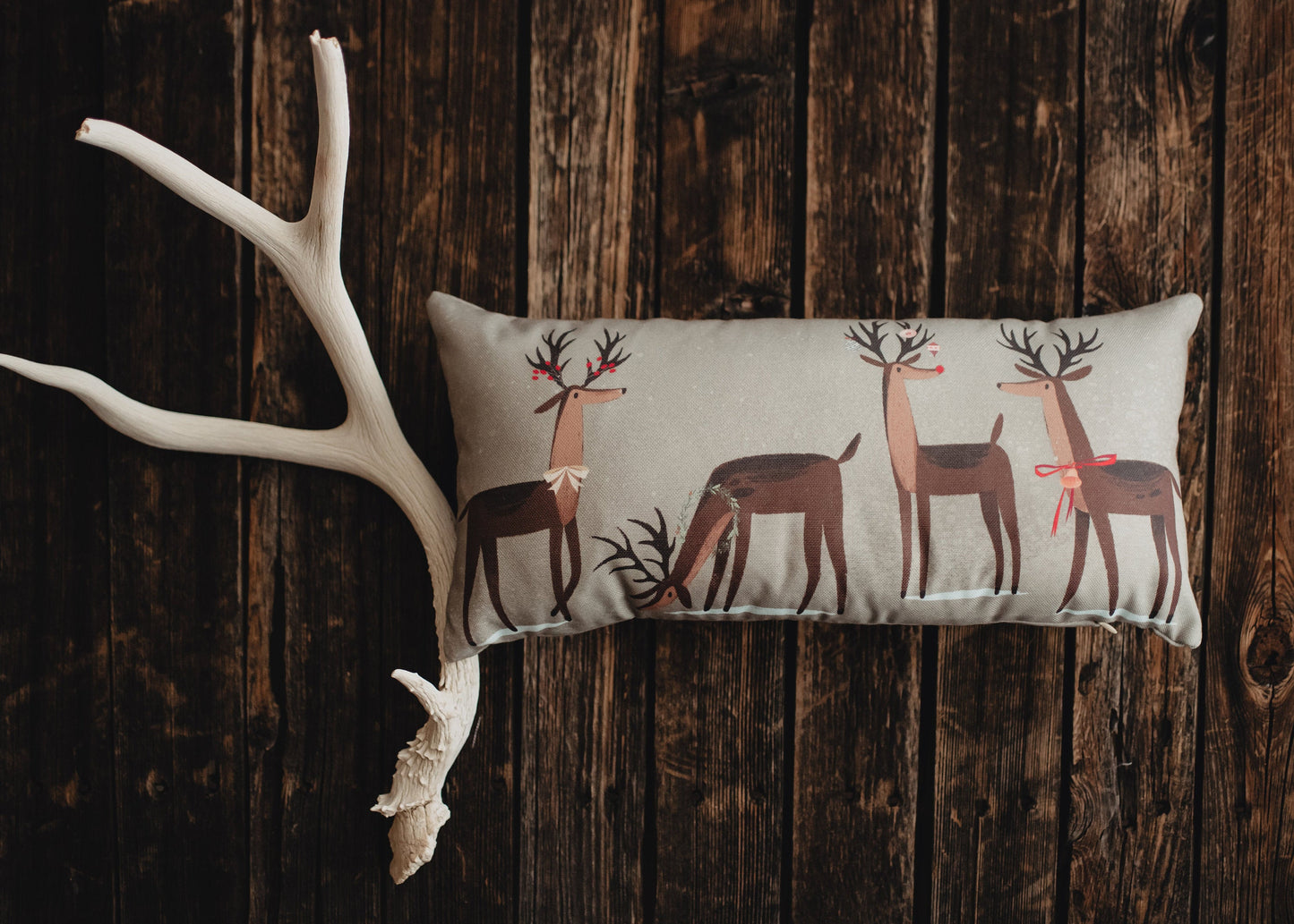 Christmas Reindeer Throw Pillow Cover