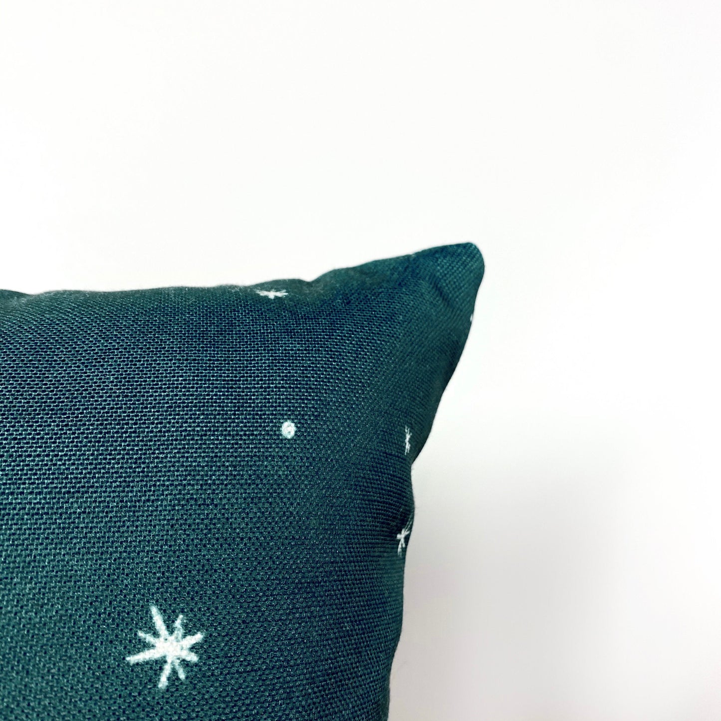 Nordic Pine Christmas Throw Pillow Cover – Holiday Home Décor