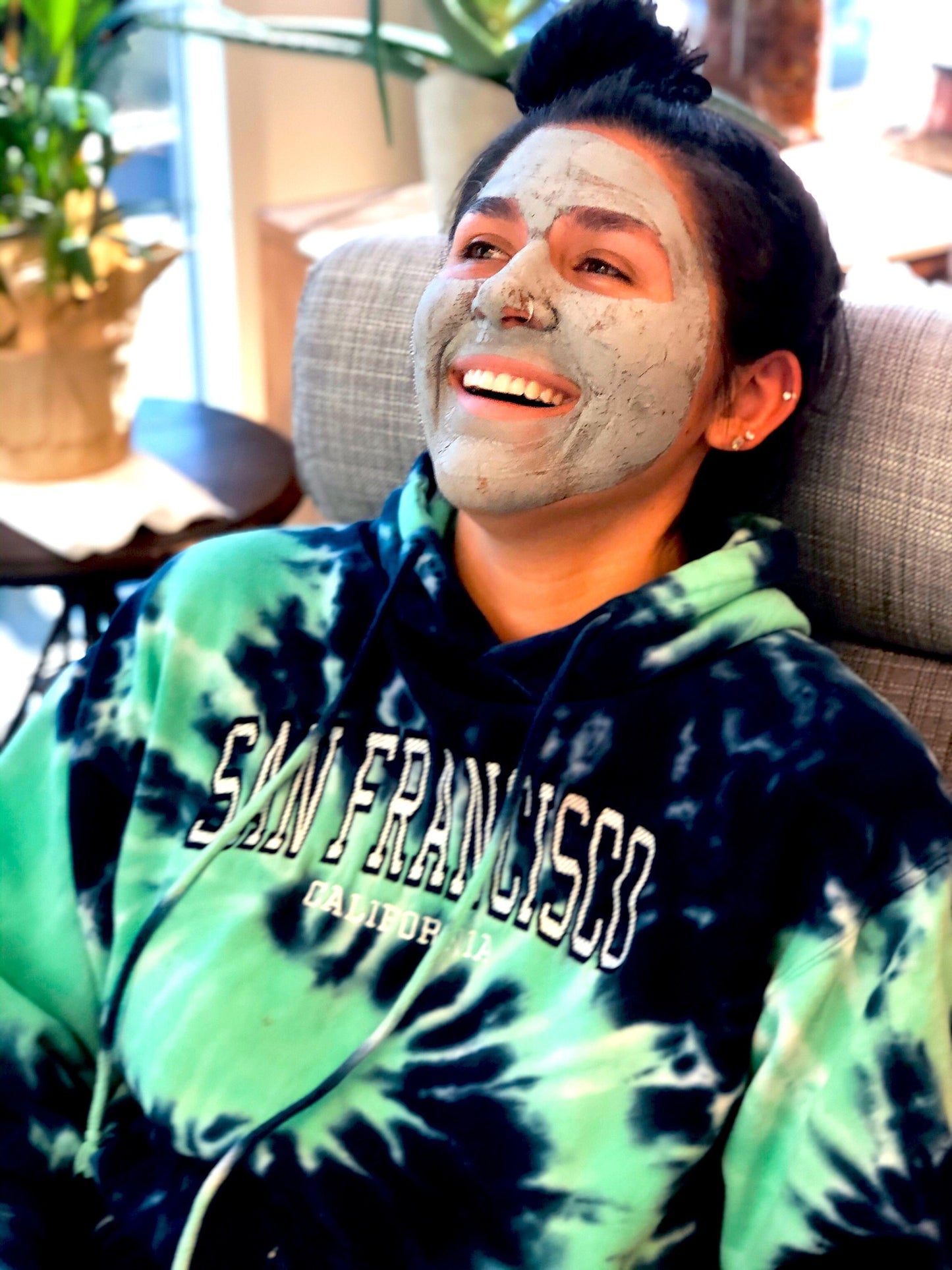 Organic Charcoal Mask – Deep Pore Detox