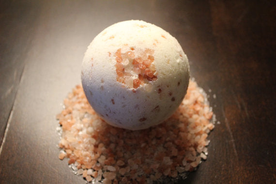 Detox Bath Bomb – Organic, All-Natural & Refreshing Skin Treatment
